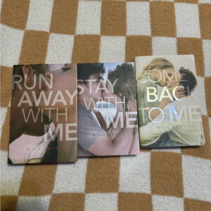 Paperback Book Set - Pink, Gray, Cream Covers